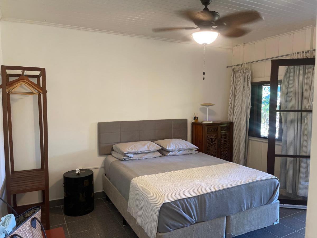 Casa Da Ilha Do Mel - Pousada De Charme Экстерьер фото